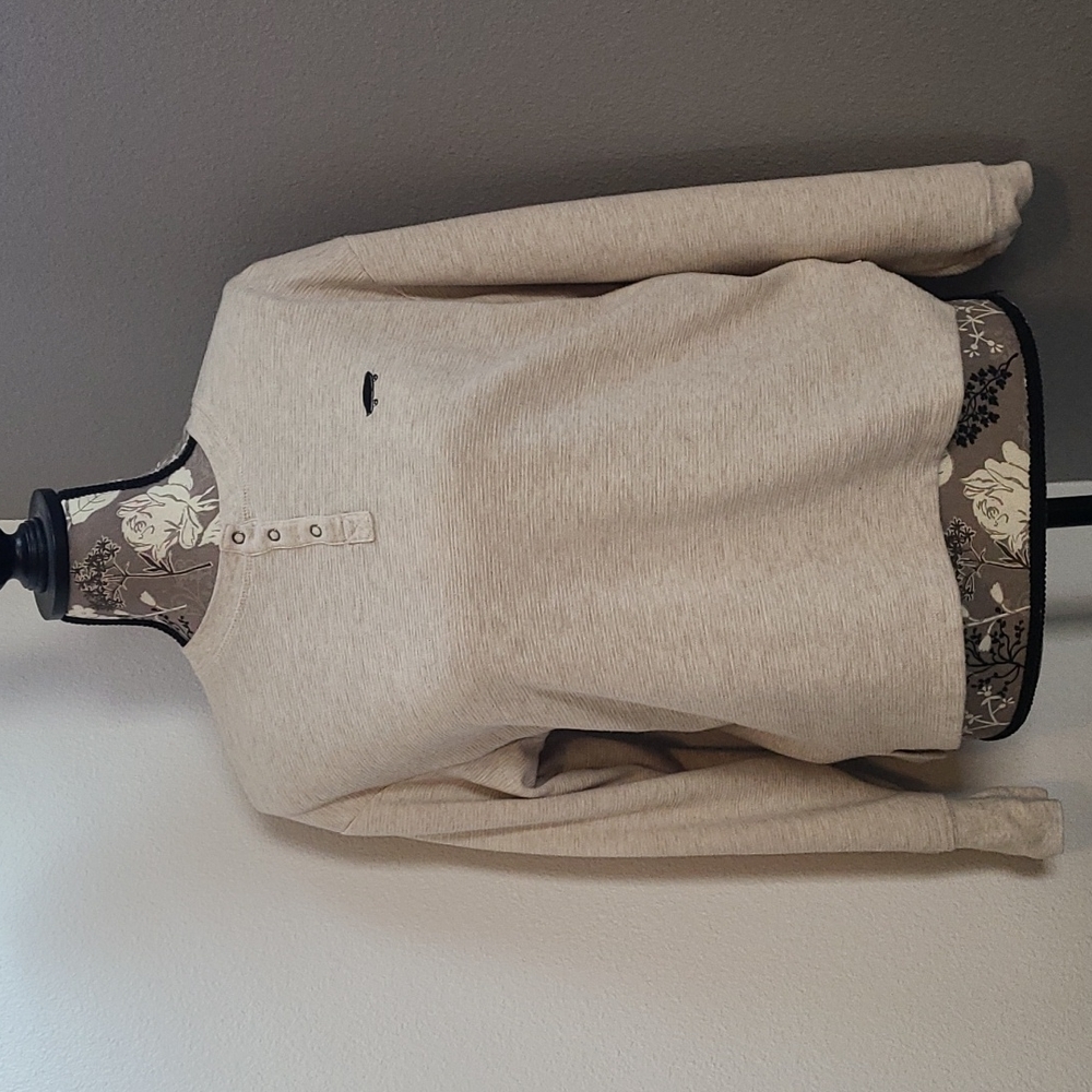 (3 FOR 20% OFF) Vans Cream Henley